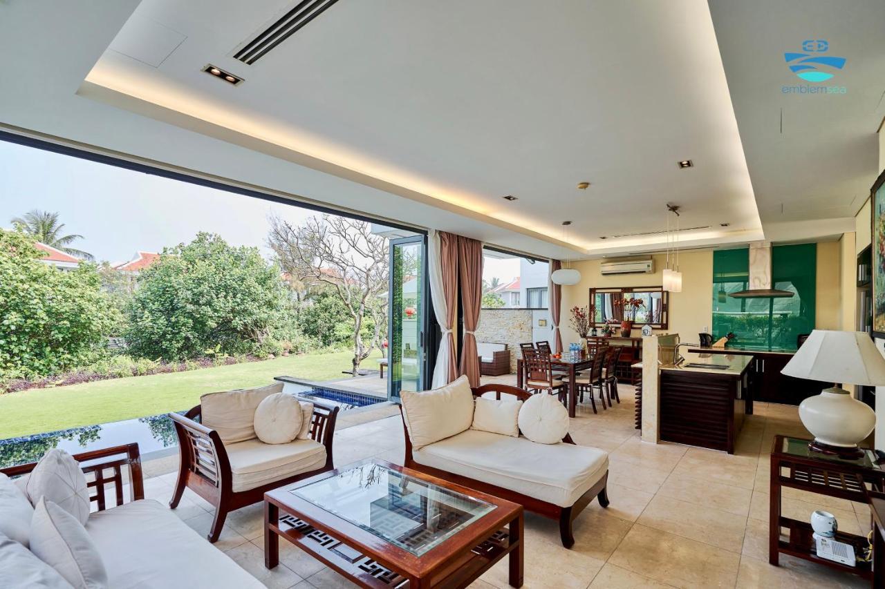 Emblem Sea 2 Bedroom Villas Da Nang Exterior foto